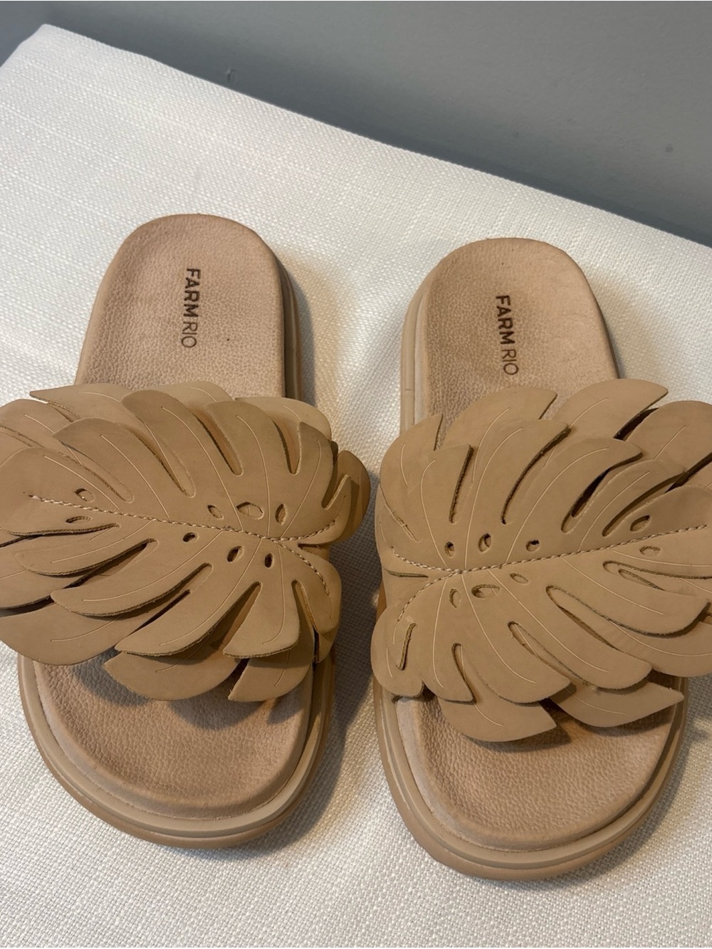FARM Rio Tan Leaf-Accent Slide Sandals